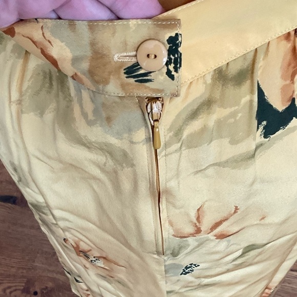 Louis Feraud Yellow Floral Blazer and Dress Set - Picture 10 of 15